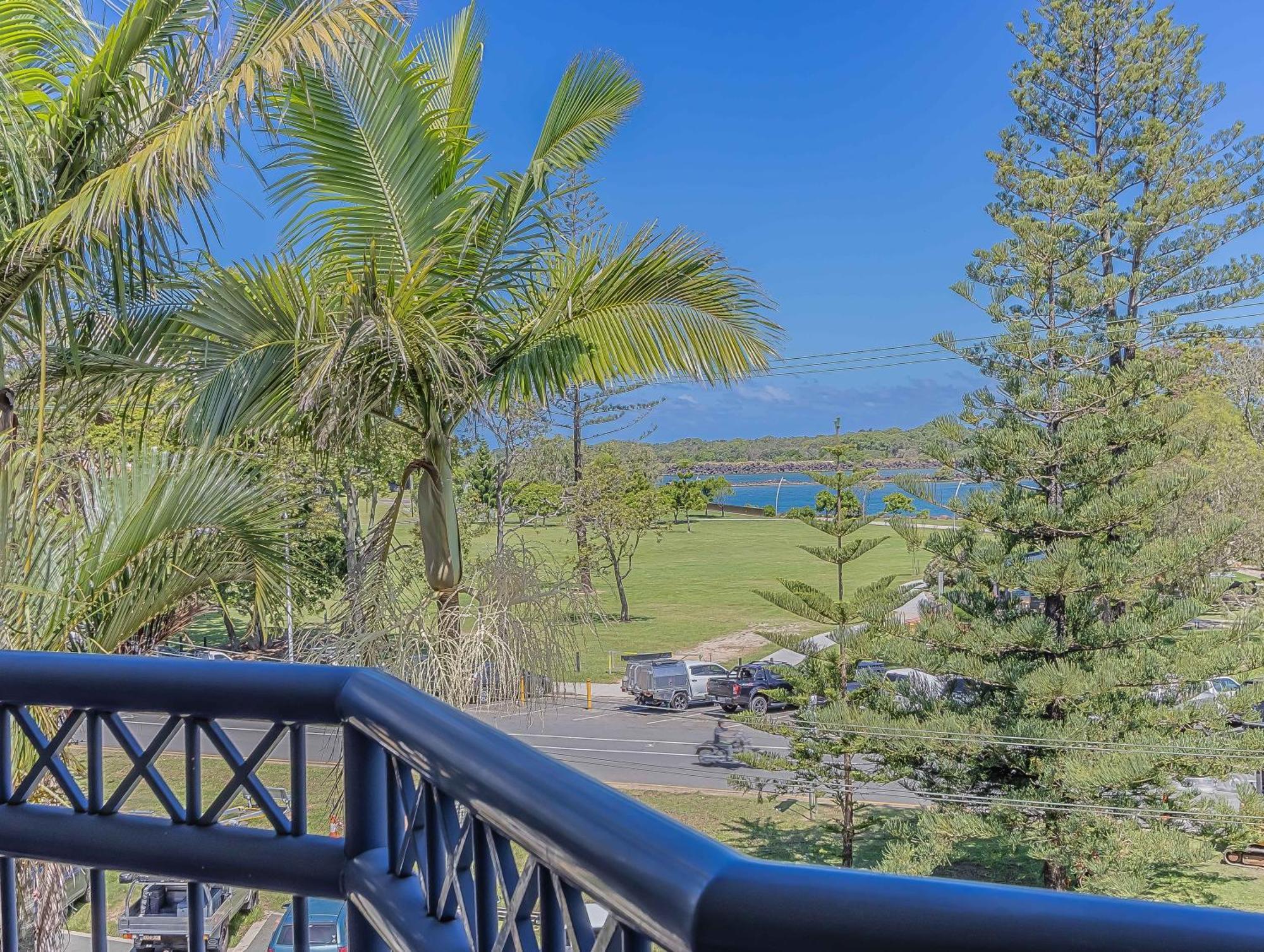 Bella Mare Coolangatta Beachside Apartments 黄金海岸 外观 照片