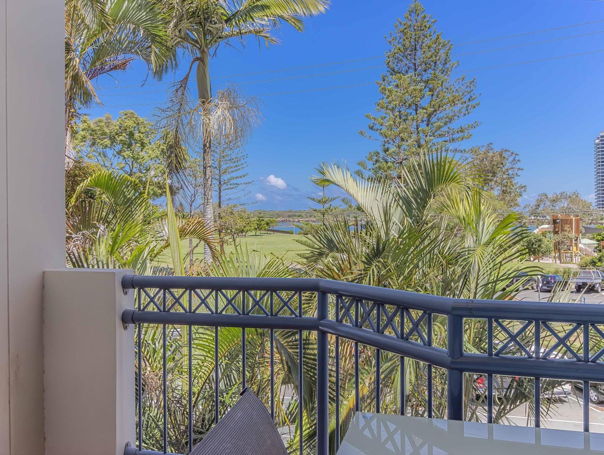 Bella Mare Coolangatta Beachside Apartments 黄金海岸 外观 照片
