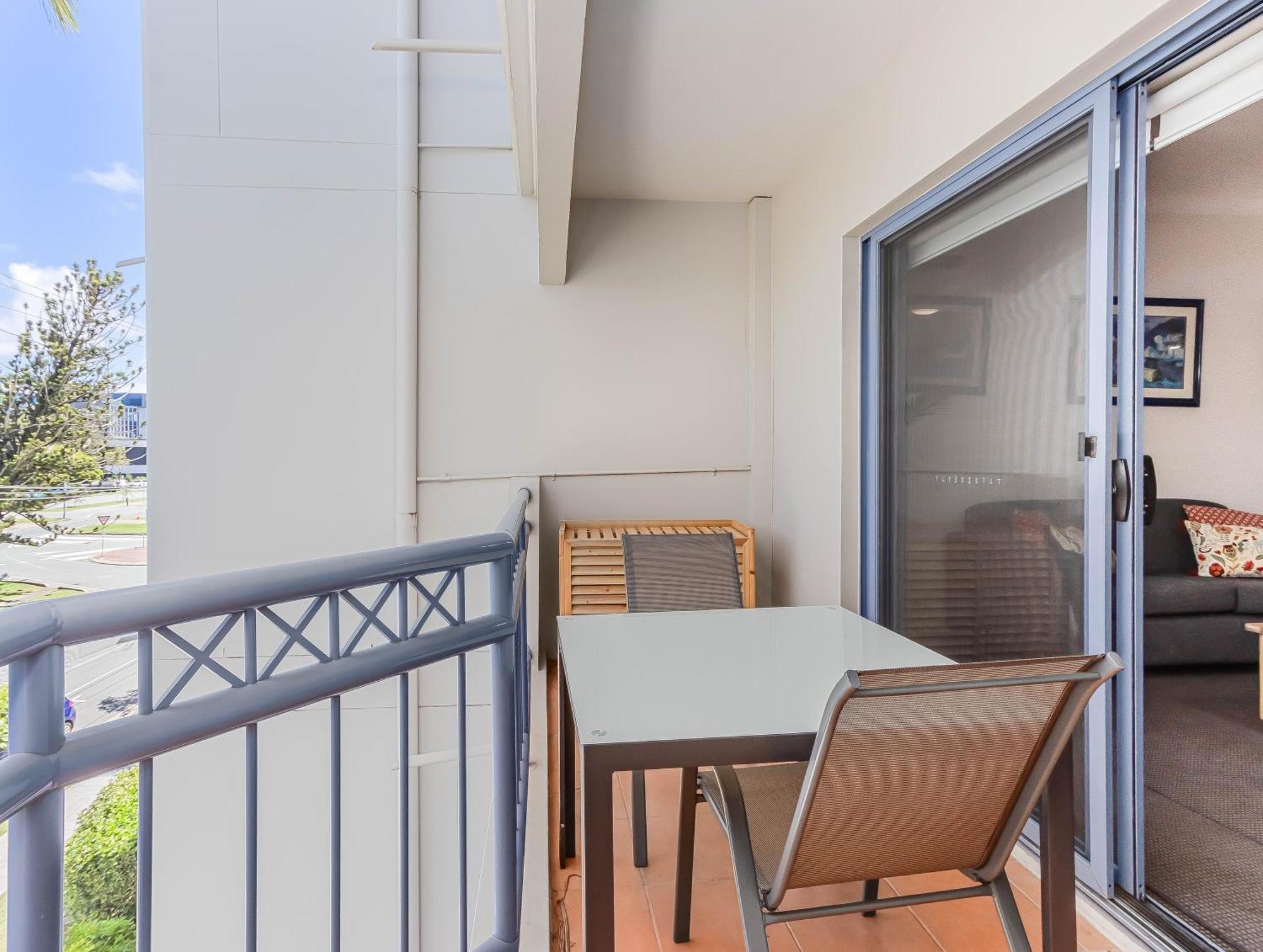 Bella Mare Coolangatta Beachside Apartments 黄金海岸 客房 照片